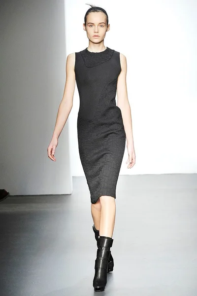 Look 11